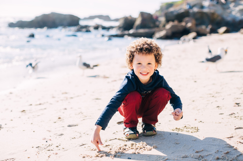 Why Should You Consider Hiring a Professional Kids Photographer?